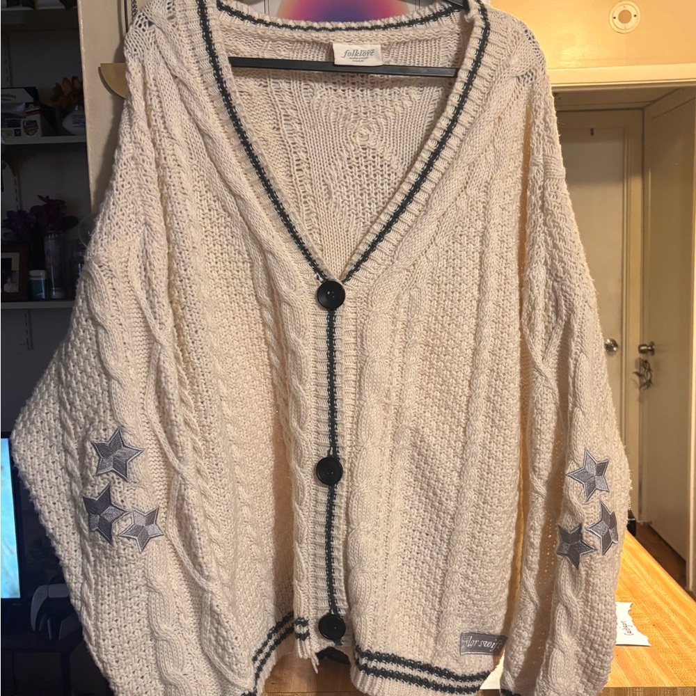 Taylor Swift Folklore Cardigan (official)